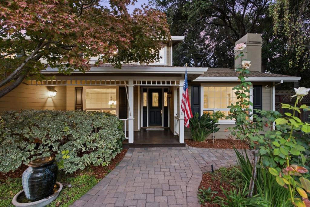 1335 Grant Road