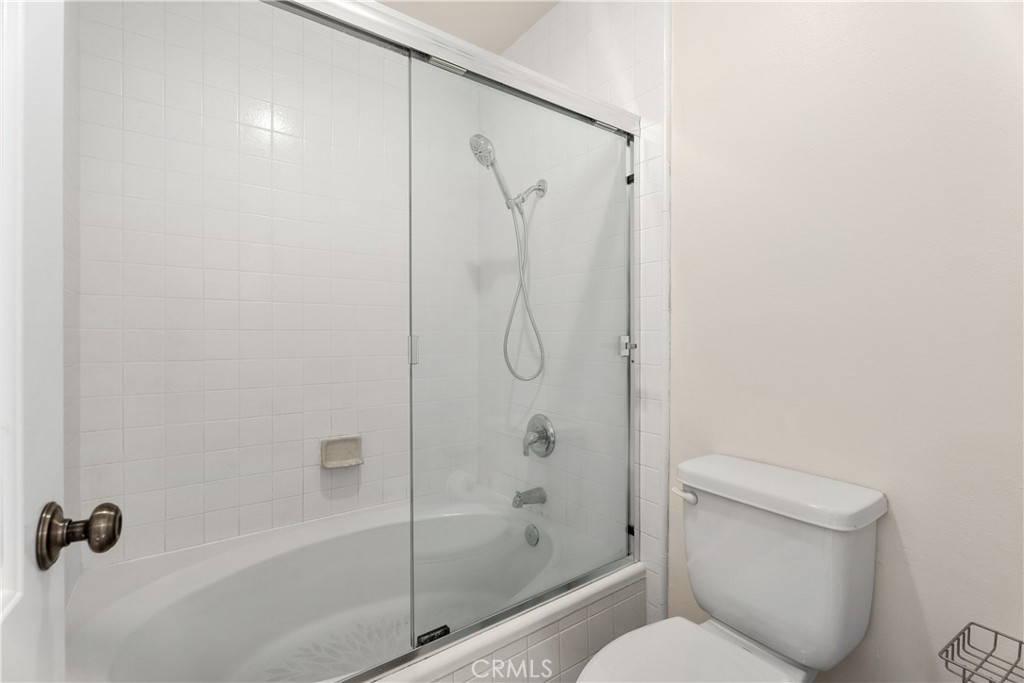 Newport Crest (NEWC) - Residential Lease