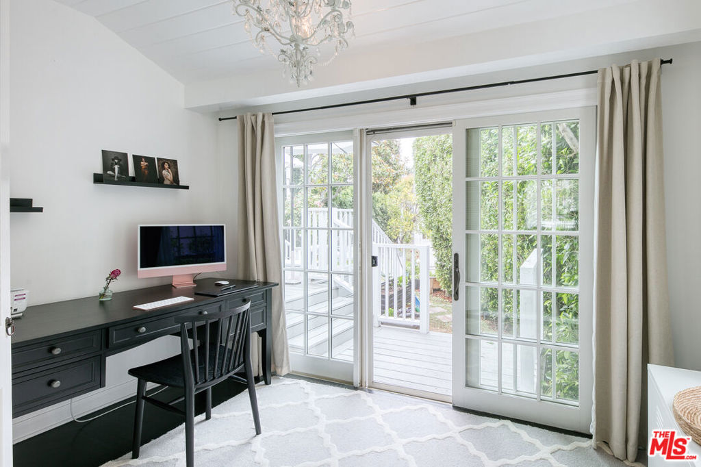 10736 Le Conte Avenue