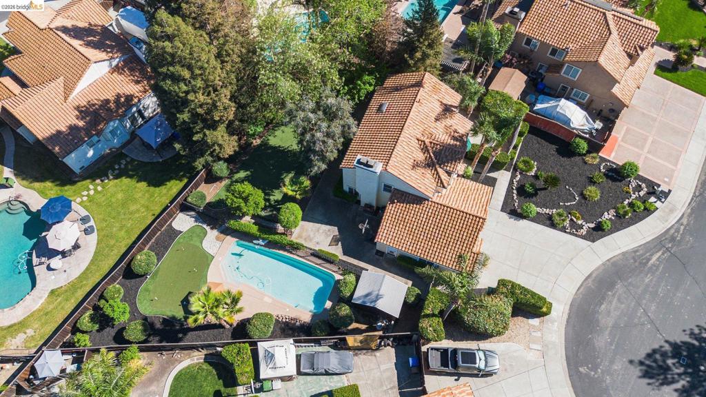 1264 Ocean Ct