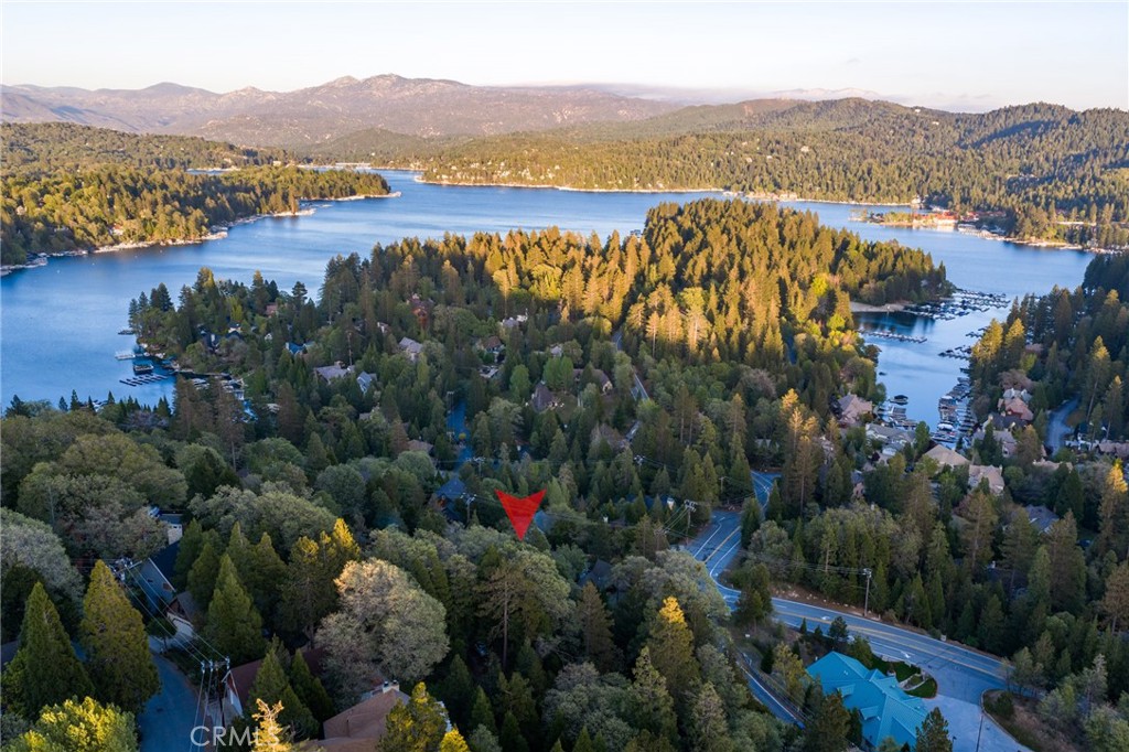 27488 North Bay Road