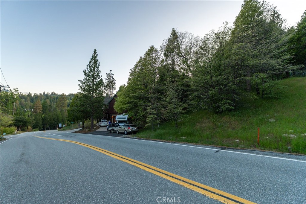 27488 North Bay Road