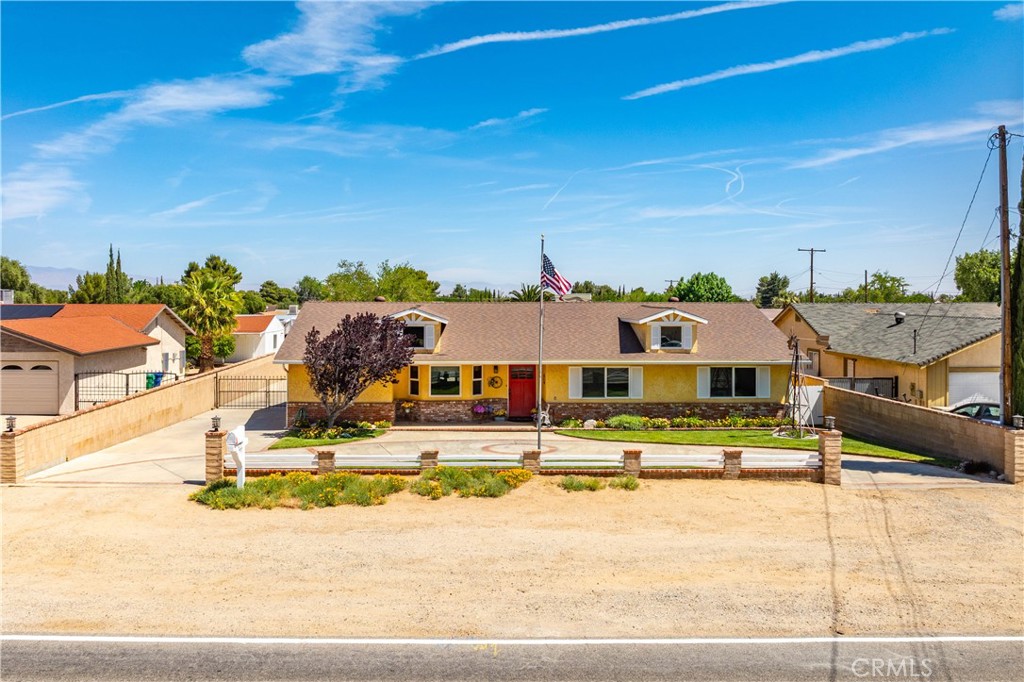 5215 Columbia Way