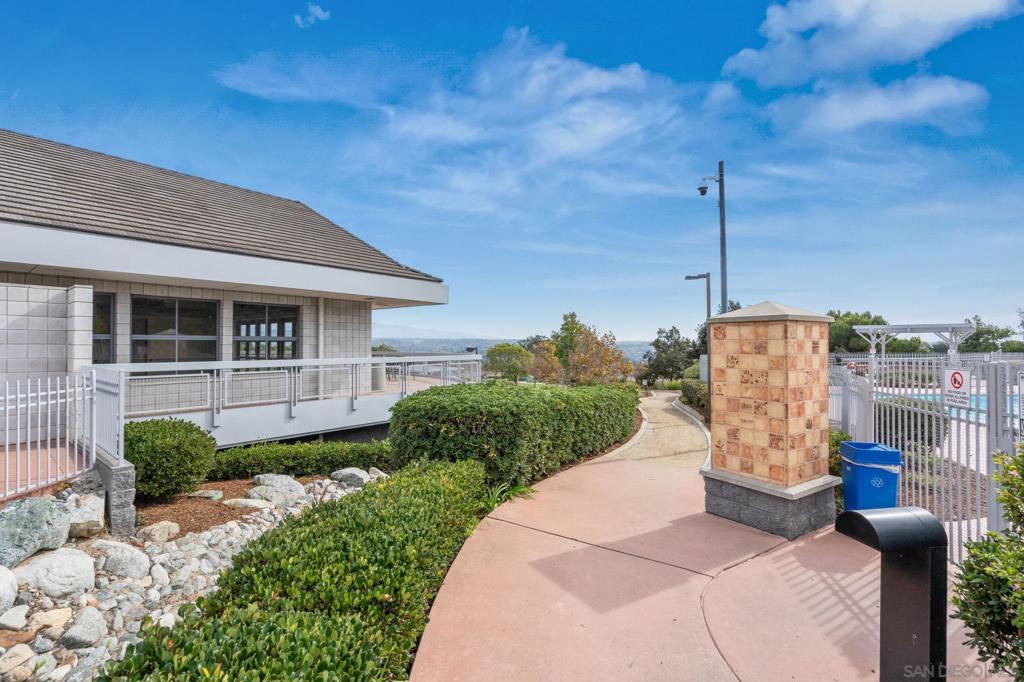 Paradise Hills - Residential