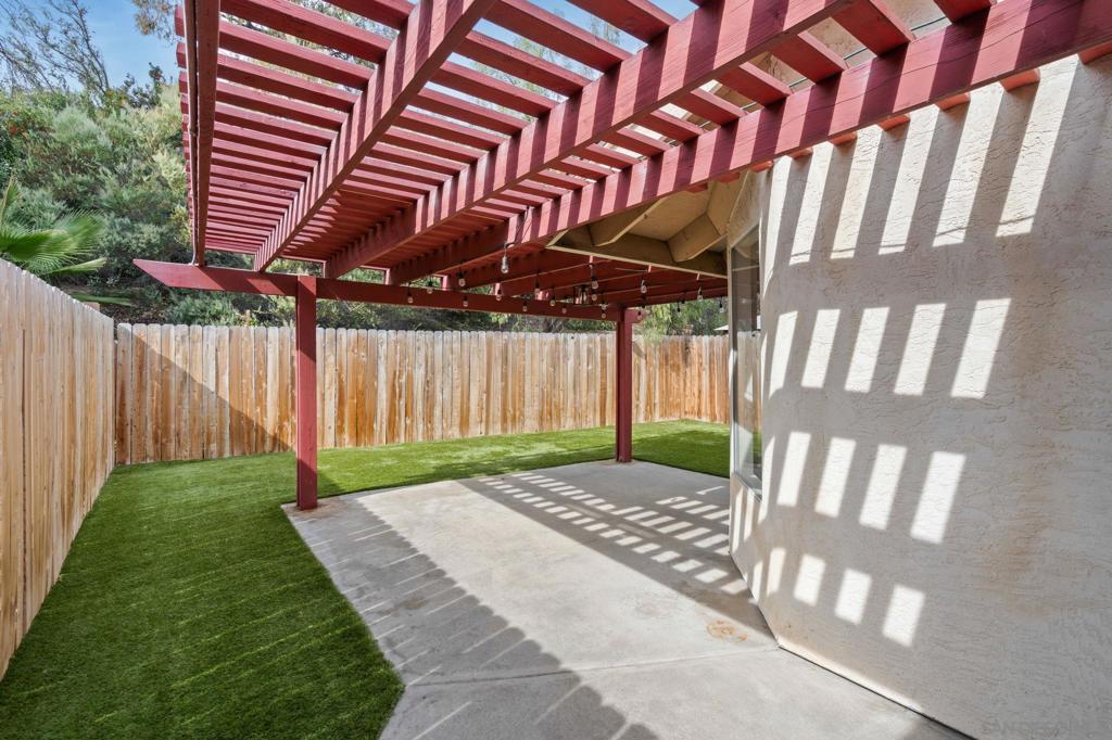 Paradise Hills - Residential