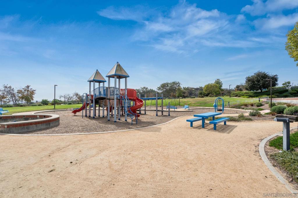 Paradise Hills - Residential