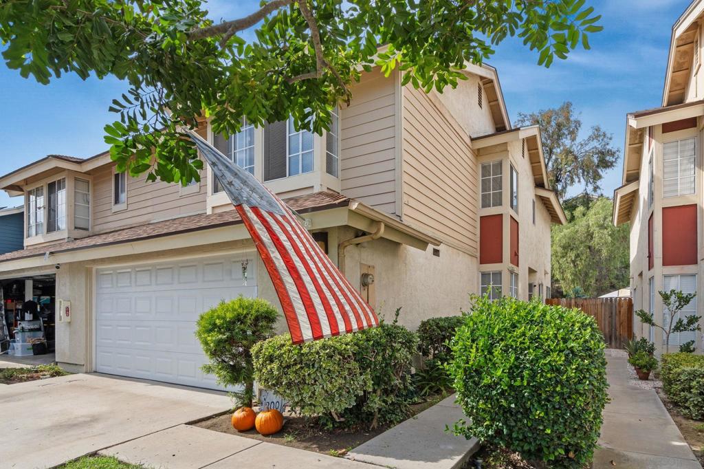 Paradise Hills - Residential