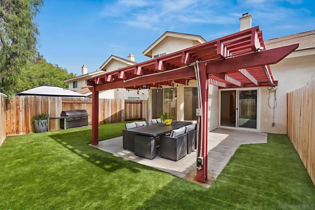 Paradise Hills - Residential