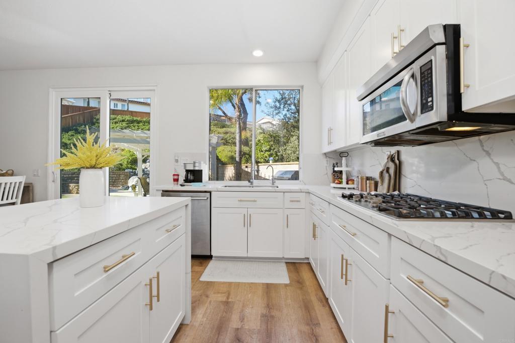 2639 El Granada Road