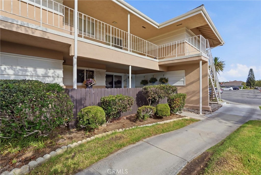 22909 Maple Ave. #A