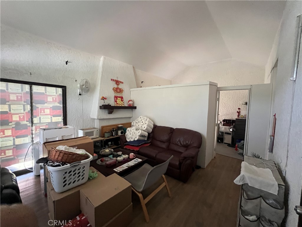 400 N Valencia Street
