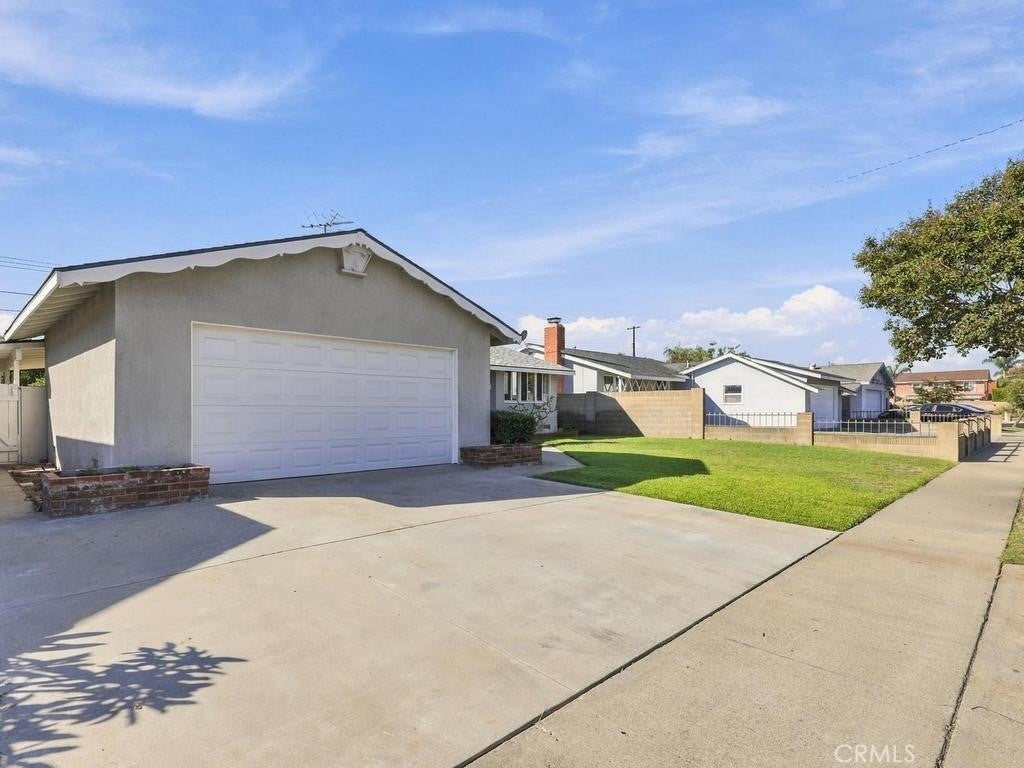 5536 Panama Drive