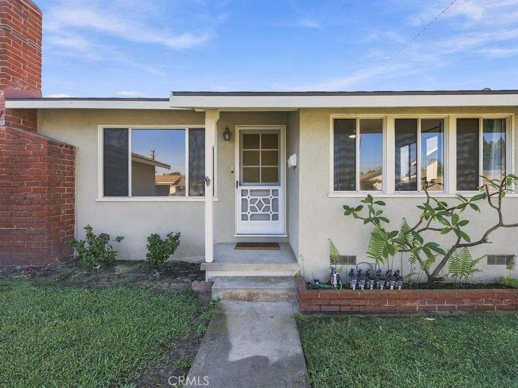 5536 Panama Drive