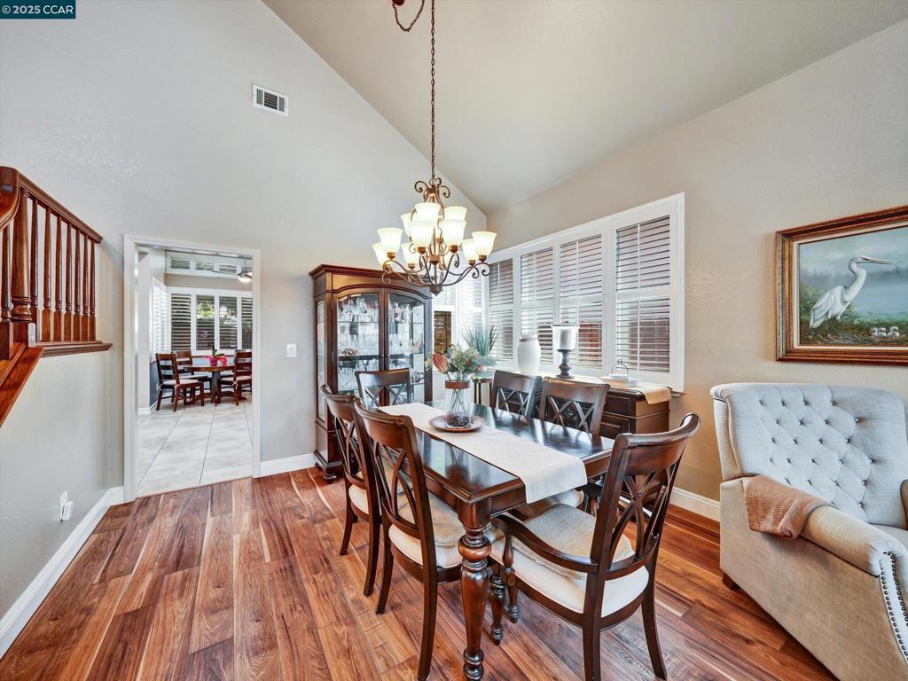 GENTRY MEADOWLAN - Residential