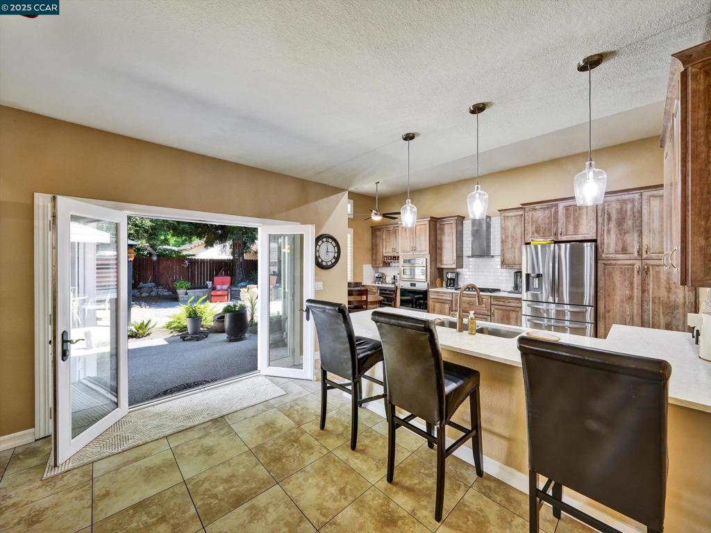 GENTRY MEADOWLAN - Residential