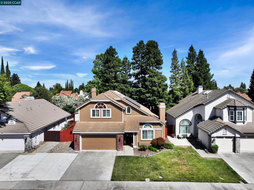 GENTRY MEADOWLAN - Residential