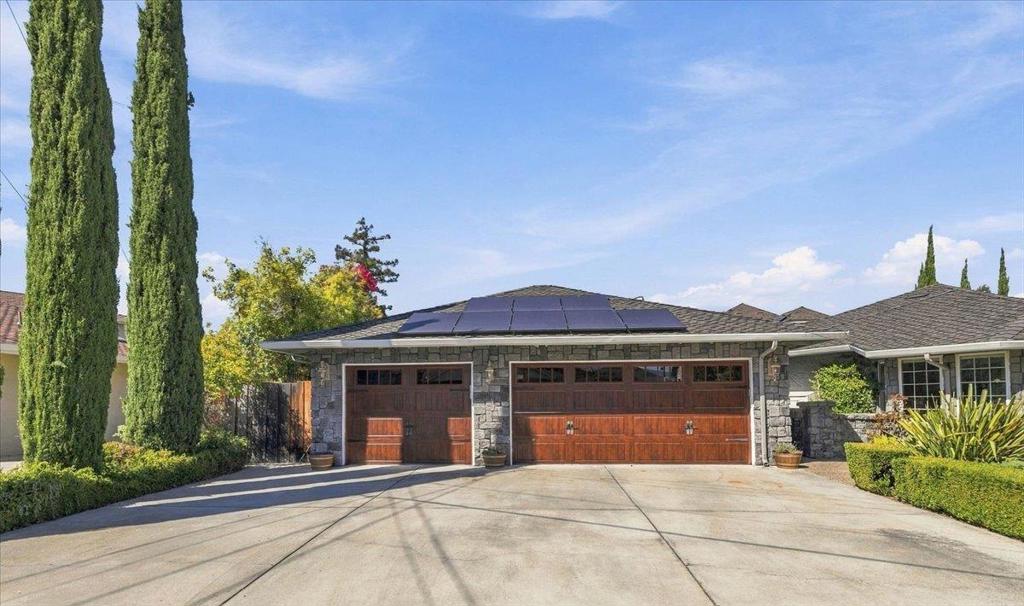 14921 Donner Drive