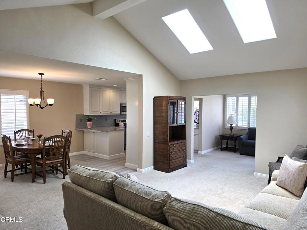 33109 Village 33