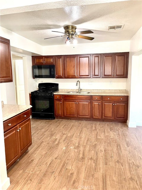 Photo of 1877 Mathews ST, Riverside, CA 92507 (MLS # IV26141915)