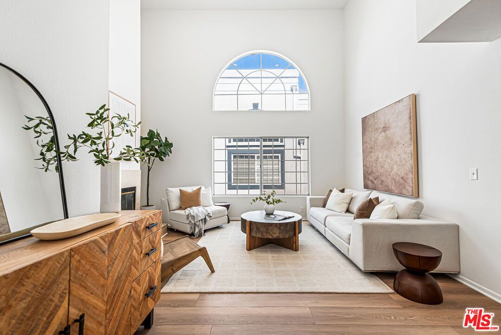 Photo of 3949 Bentley Avenue #8, Culver City, CA 90232 (MLS # 25605887)