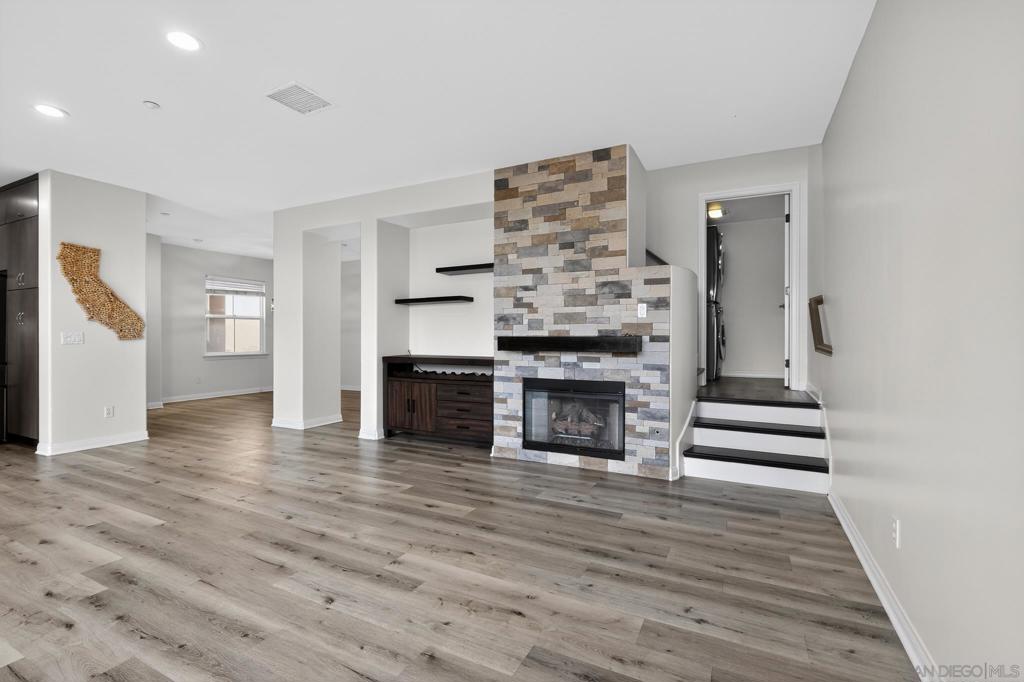 1357 Sky Ridge Ct