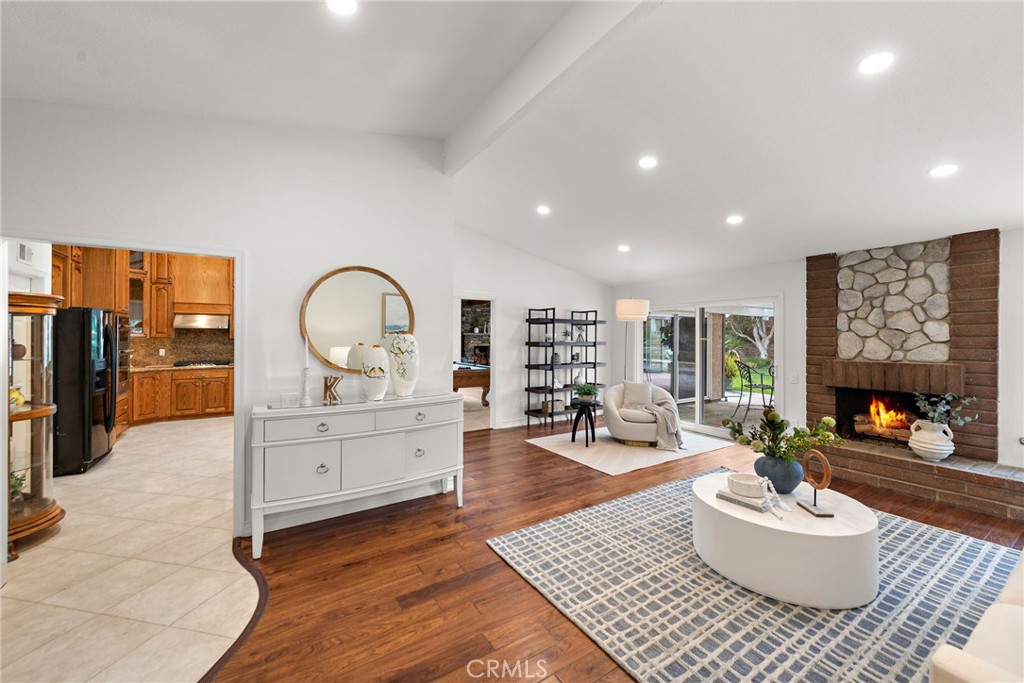 4951 Oak Tree Court