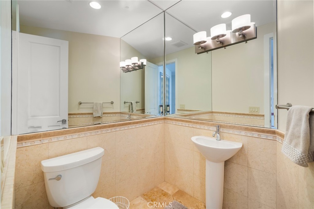 Upper Diamond (UD) - Residential Lease