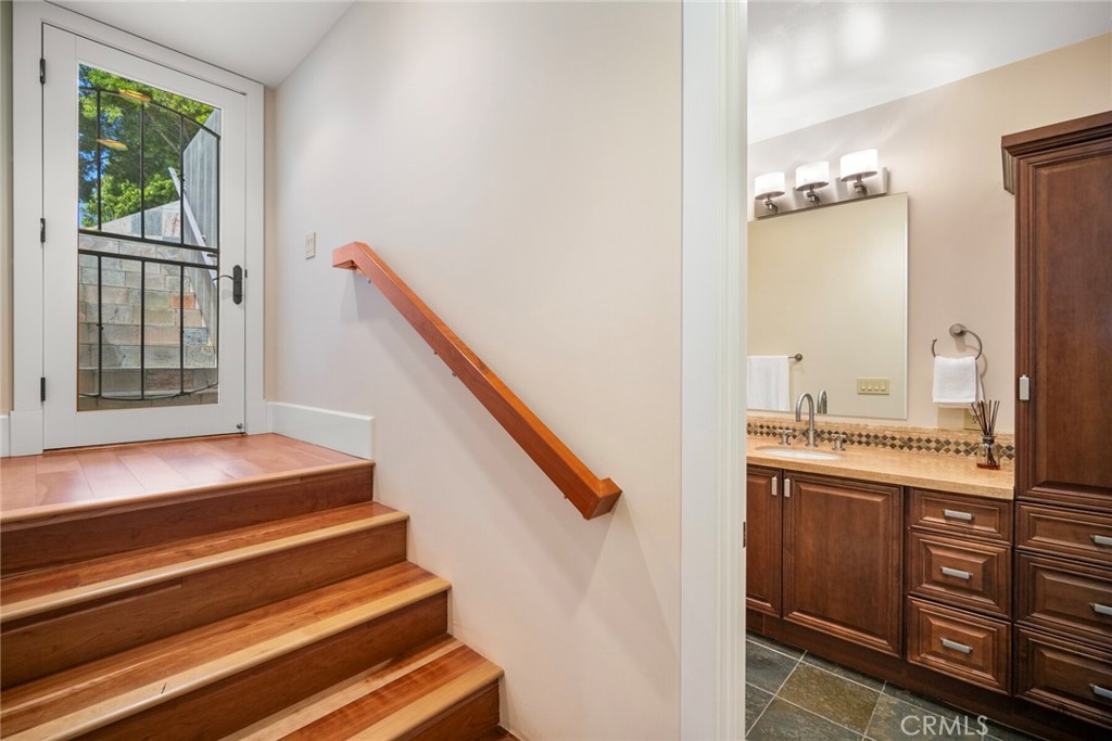 Upper Diamond (UD) - Residential Lease