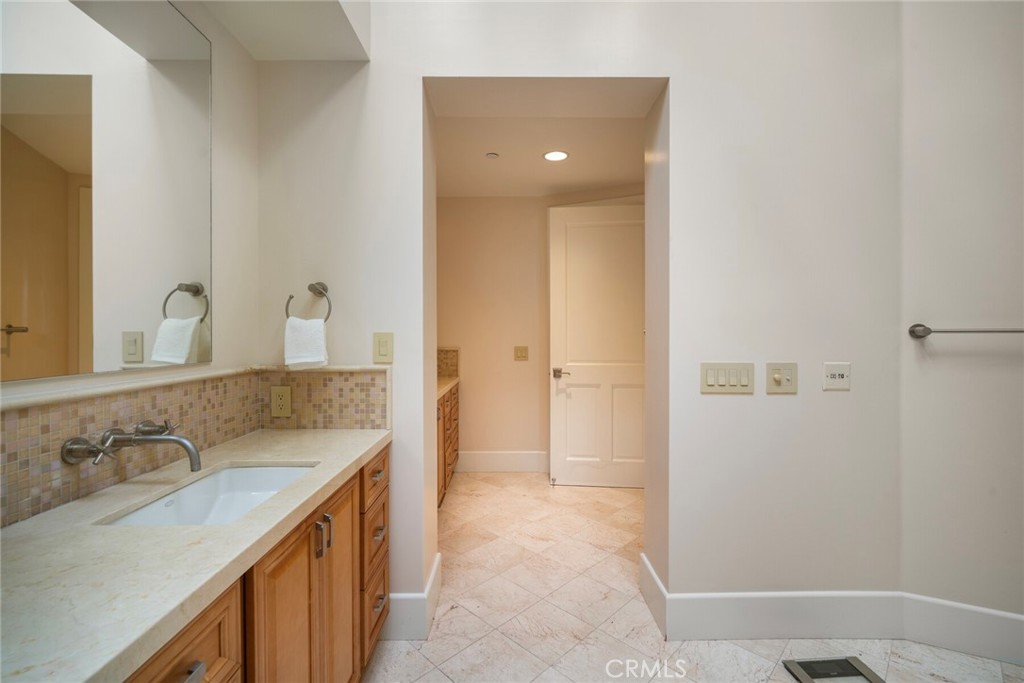 Upper Diamond (UD) - Residential Lease