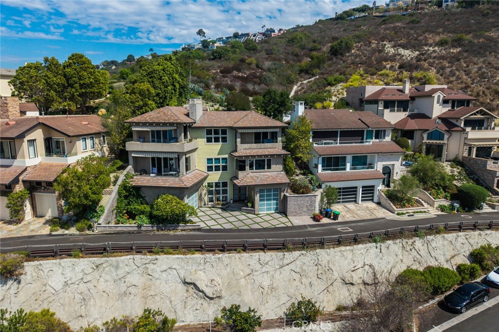 Upper Diamond (UD) - Residential Lease