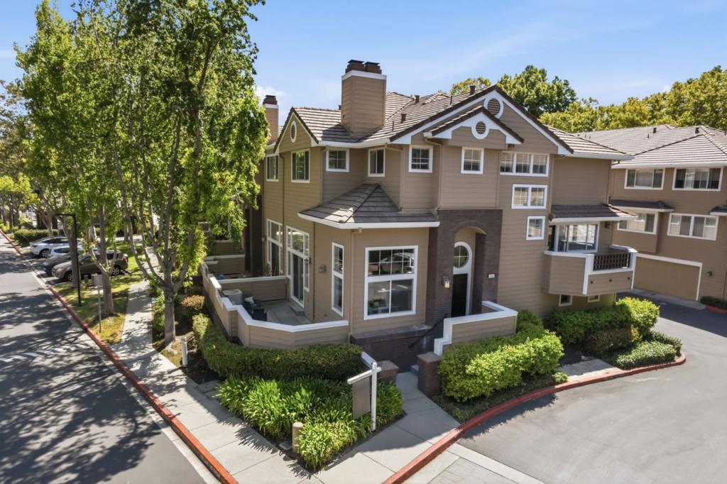 553 Mill River Lane