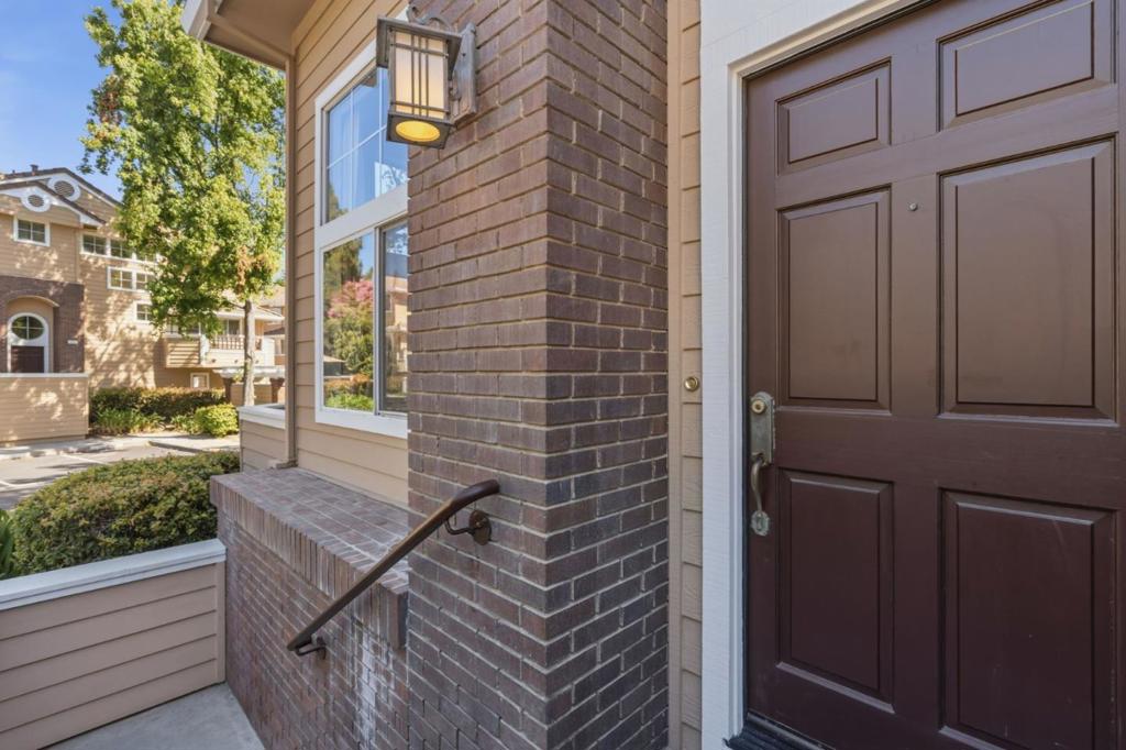 553 Mill River Lane