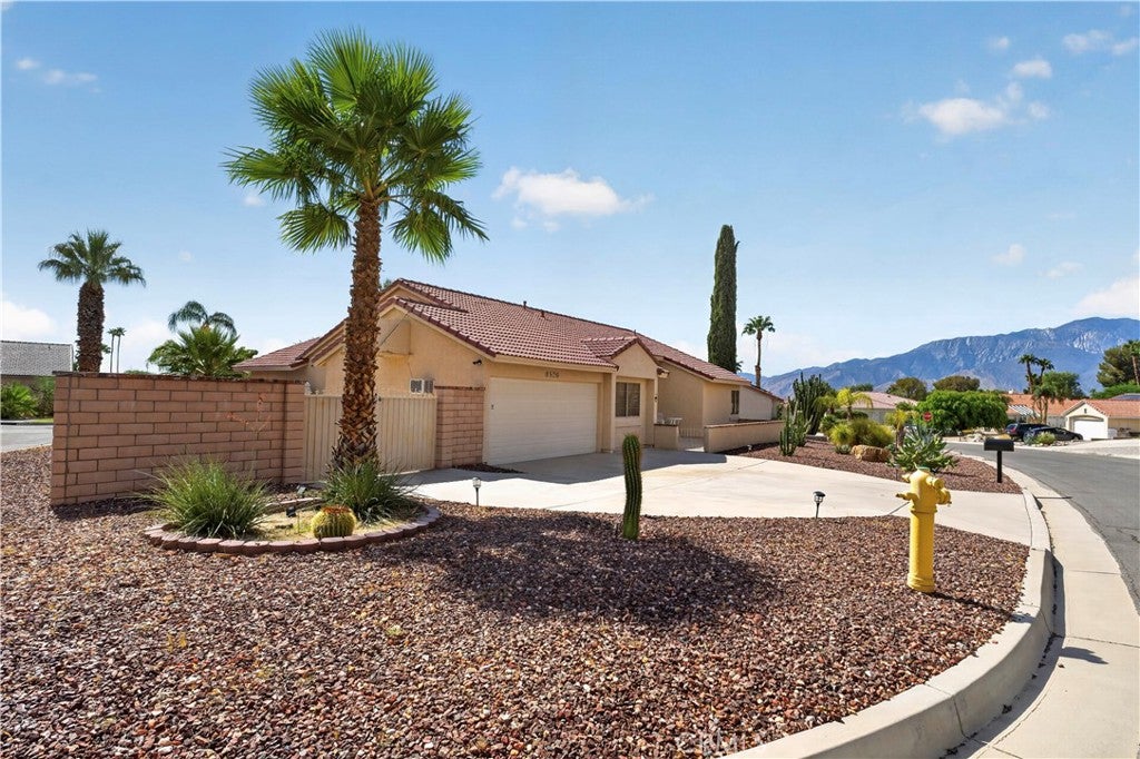 8520 Annandale