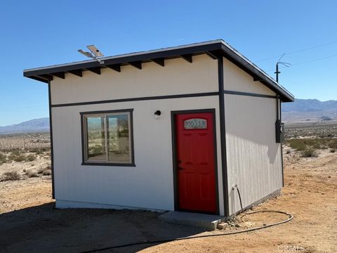 Photo of 68243 S PIONEER TRAIL, 29 Palms, CA 92277 (MLS # CV25259544)