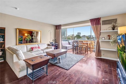 969 Hilgard Avenue 706 Los Angeles CA 90024