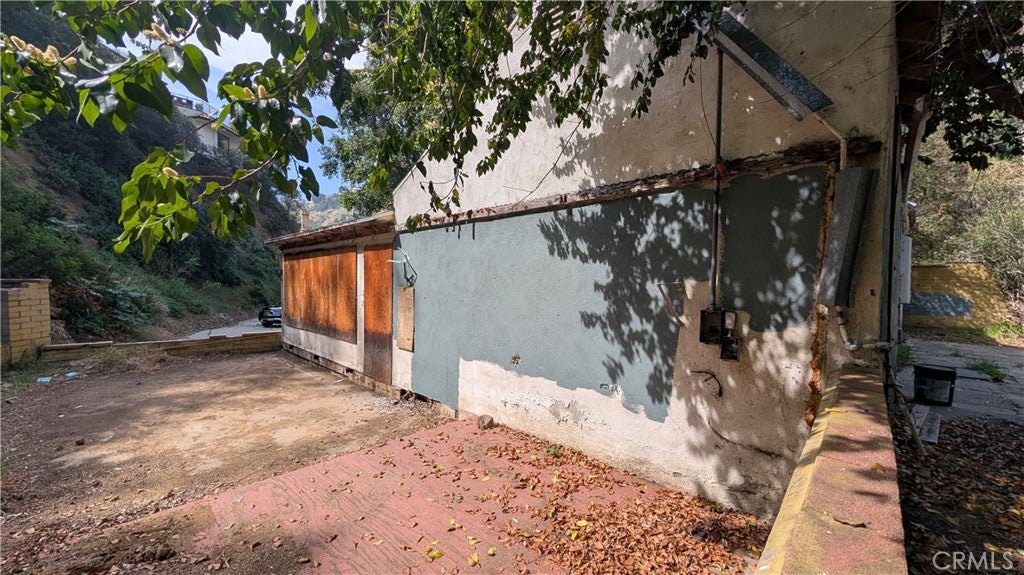 2200 Nichols Canyon
