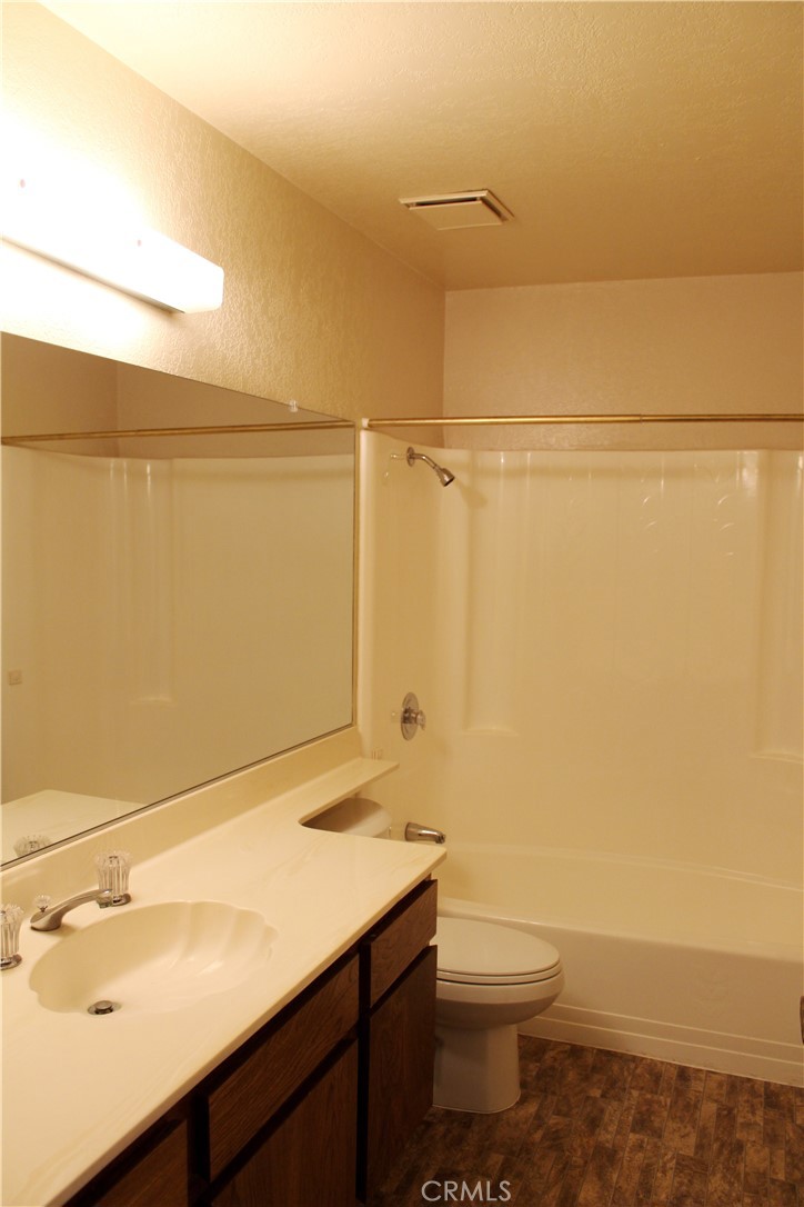 SM Northeast(910) - Residential