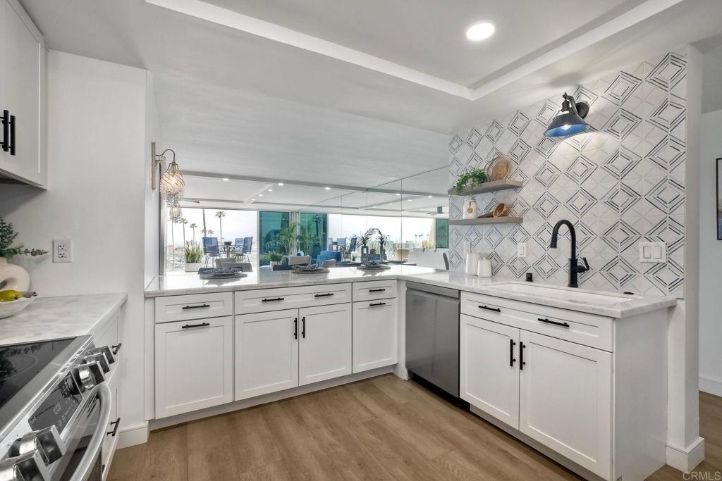 1200 N Harbor Drive 1B