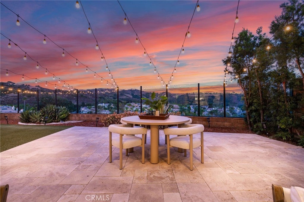 23 Cielo Azul, Mission Viejo CA 92692