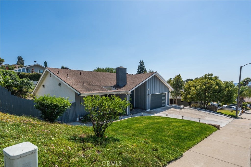 23930 Sapphire Canyon