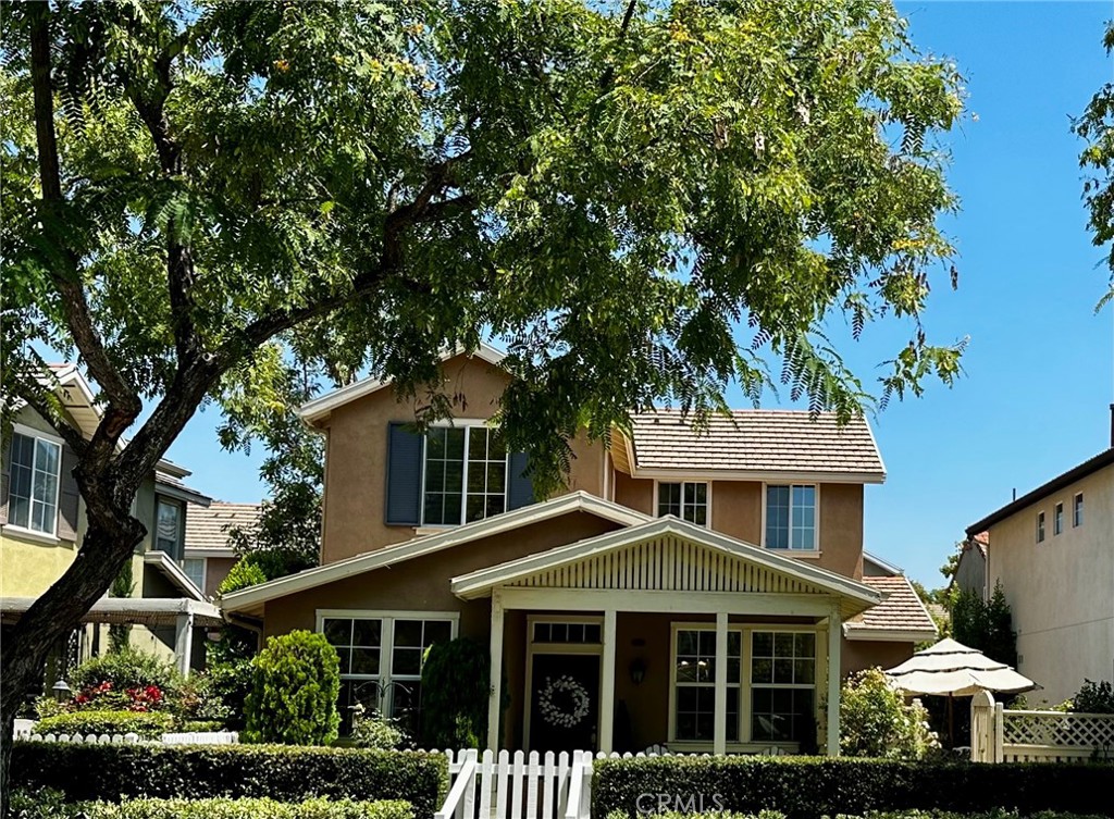 A turnkey, entertainer-friendly cottage-style home, this 3-bed, 3-bath gem in Los Paseos offers both main-floor ease and upstairs privacy. Bright interiors, premium upgrades, and a relaxed indoor-outdoor flow blend seamlessly. Set in a gated community with resort-like amenities and close to local conveniences, it’s a perfect blend of charm, functionality, and lifestyle.