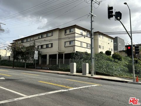 Photo of 405 S Boyle Avenue, Los Angeles, CA 90033 (MLS # 26651019)