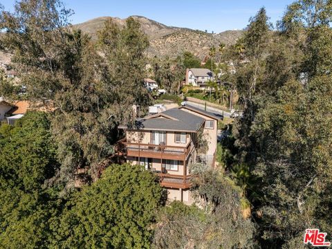 3595 Citrus Street Highland CA 92346