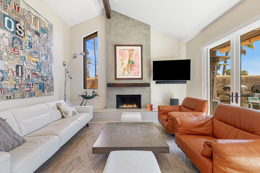 49069 Mariposa Drive