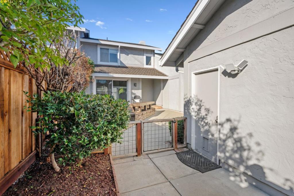 416 Sailfish Drive