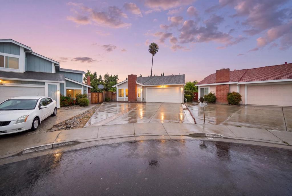 1255 Briarberry Court