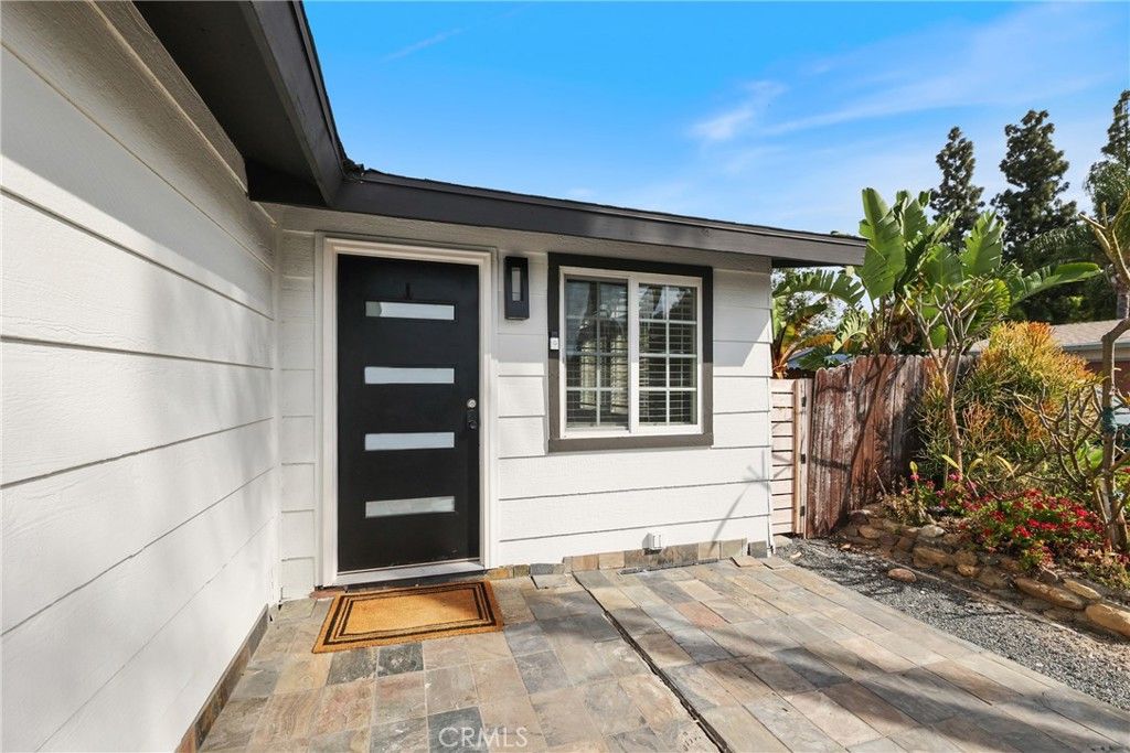 Photo of 21915 Columbia Pl, Yorba Linda, CA 92887 (MLS # OC26069226)