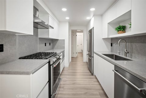 Tiny photo for 2648 State Street #25, Santa Barbara, CA 93105 (MLS # SC26155132)