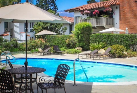 Tiny photo for 2648 State Street #25, Santa Barbara, CA 93105 (MLS # SC26155132)