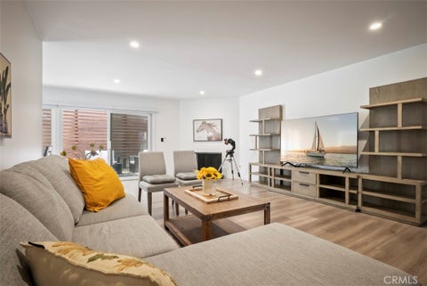 Tiny photo for 2648 State Street #25, Santa Barbara, CA 93105 (MLS # SC26155132)